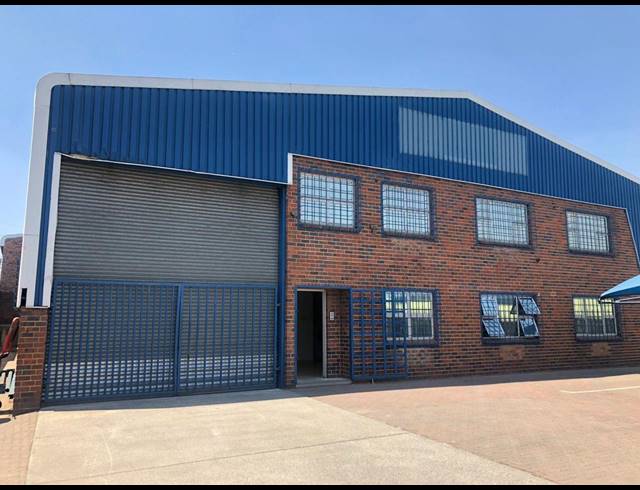 625M² WAREHOUSE TO LET IN SEBENZA